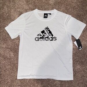 NWT Adidas Men's White and Black Mesh Graphic Tee size large